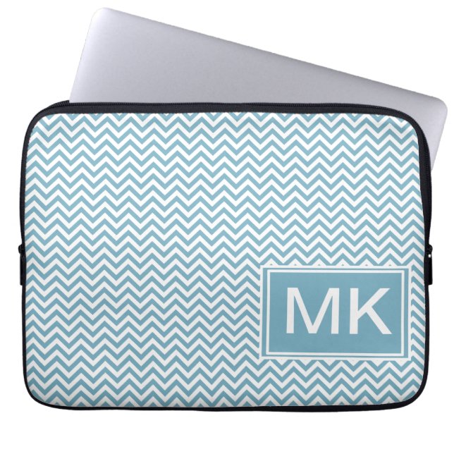 Blauwe Chevron met monogram Laptop Sleeve (Voorkant)