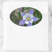 Blauwe columbine ovale sticker (Tas)
