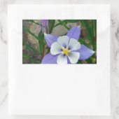 Blauwe columbine rechthoekige sticker (Tas)