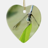 Blauwe Dragonfly op een groen blad Keramisch Ornament (Rechts)