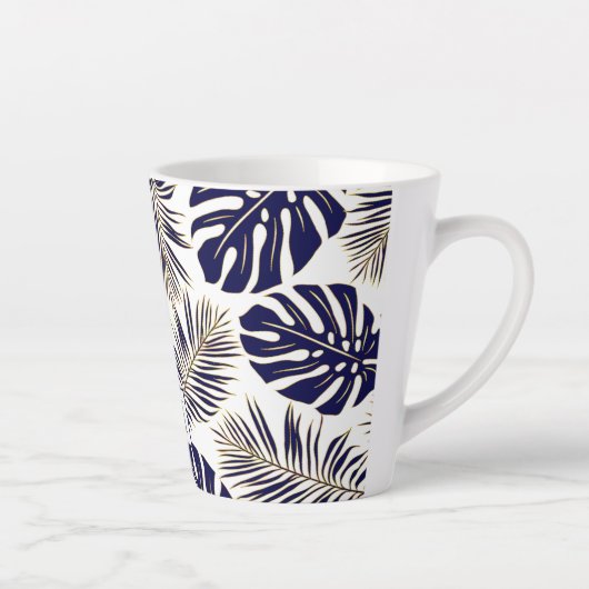 Blauwe en goudbladeren van de marine en monogram latte mok (Rechts)