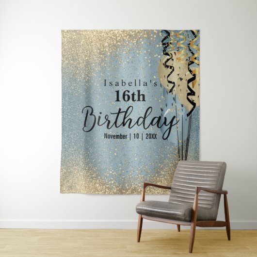 Blauwe en goudglitter Birthday Tapestry Wandkleed (In situ)