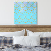 Blauwe en goudkleurige Shimmer Mermaid Scales Canvas Afdruk (Insitu (Slaapkamer))
