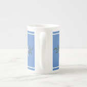Blauwe en witte edelweiss Bone China Mok (Achterkant)