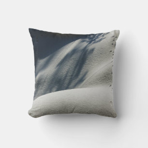 Blauwe en witte florale textiel kussen