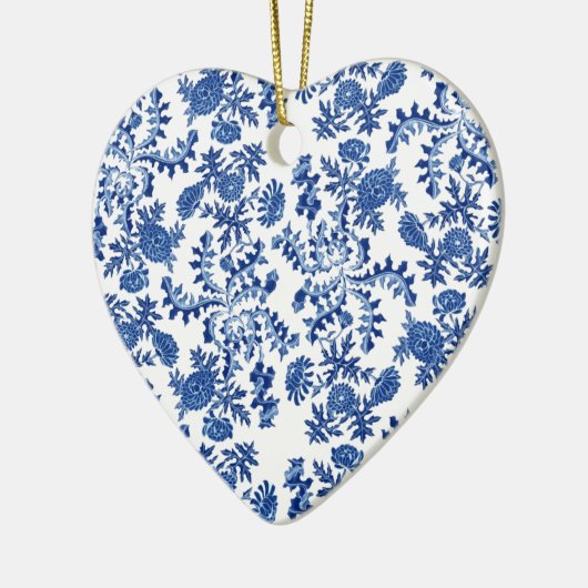 Blauwe en witte sierbloem keramisch ornament (Links)