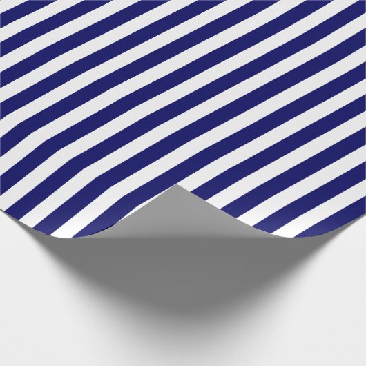 Blauwe en witte snoepjes strepen cadeaupapier (Hoek)