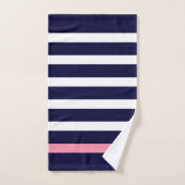 Blauwe en witte strepen patroon roze accenten bad handdoek (Handdoek)