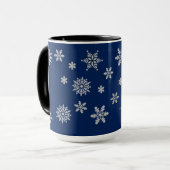 Blauwe en zilveren sneeuwvlokken mok (Voorkant links)