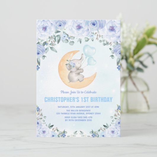Blauwe Floral Elephant 1e verjaardag Kaart (Staand voorkant)