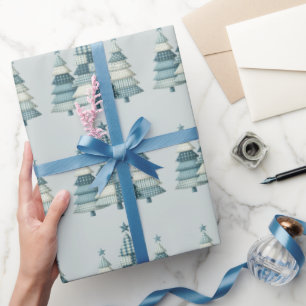 Blauwe geruite kerstbomen cadeaupapier