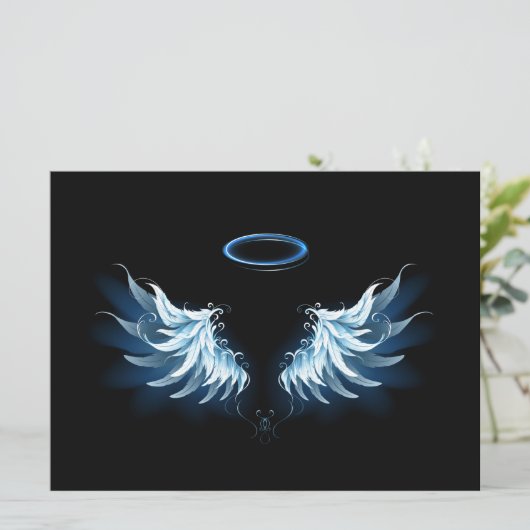 Blauwe Ggloed Angel Wings op zwarte achtergrond Kaart (Staand voorkant)