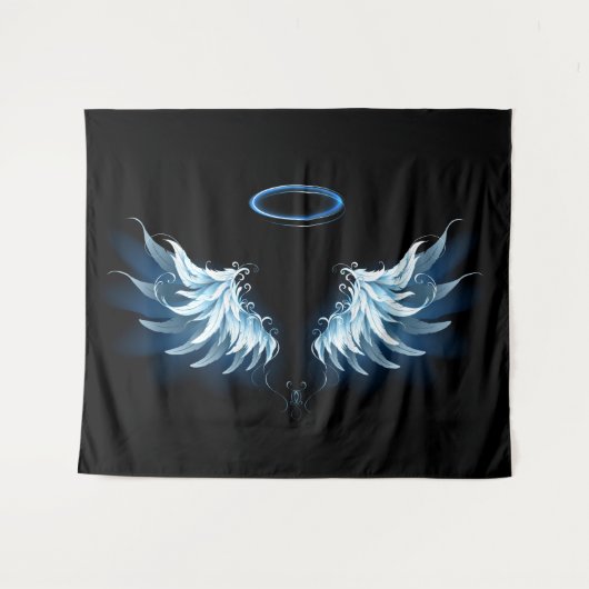 Blauwe Ggloed Angel Wings op zwarte achtergrond Wandkleed (Voorkant (horizontaal))