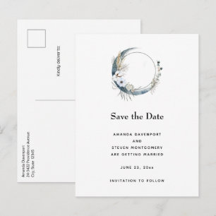 Blauwe halve maan met witte bloemen aankondigingskaart