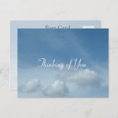 Blauwe hemel en witte wolken die je denken briefkaart (Voorkant / Achterkant)