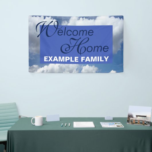 Blauwe hemel, wolken, jouw tekst en ideeën spandoek (Beurs)