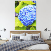Blauwe hydrangea canvas afdruk (Insitu (Slaapkamer))