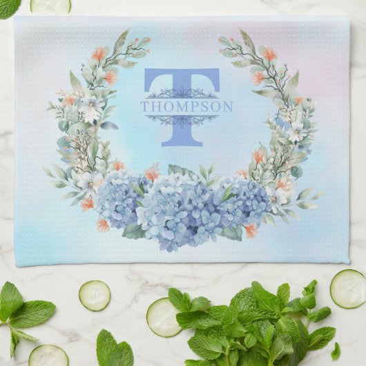Blauwe Hydrangea Monogram Keukenhanddoek (Gevouwen)