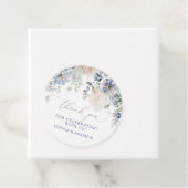 Blauwe Hydrangea & Roze Roze Bruiloft Favor Labels (In situ)