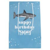 Blauwe Jongens Verjaardagsfeestje Haaien Custom Medium Cadeauzakje (Achterkant)