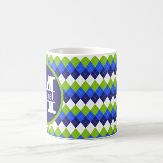 Blauwe, kalkgroene en witte argyle-monogram koffie koffiemok (Center)