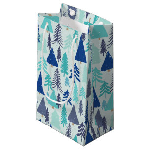 Blauwe kerstbomen in een Evergreen Forest Klein Cadeauzakje