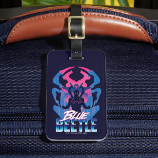 Blauwe kever retrowave versus grafisch bagagelabel