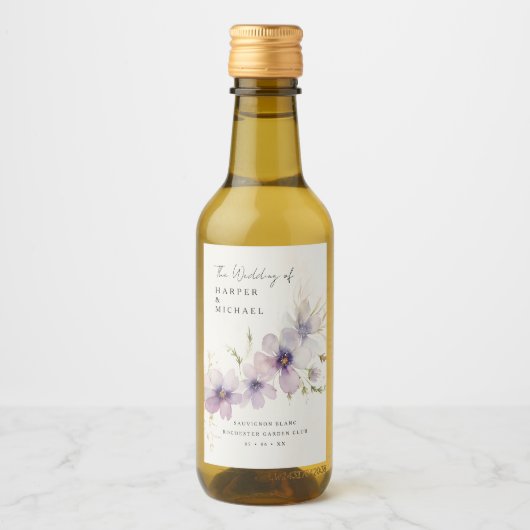 Blauwe kosmos bloemen gepersonaliseerde bruiloft wijn etiket (Voorkant)