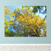 Blauwe lucht & najaarsbladeren - canvas afdruk (Insitu (Houten vloer))