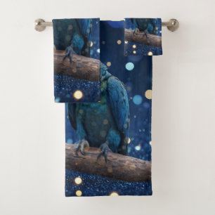 Blauwe Majesteit: de blauwe ara op dromerige blauw Bad Handdoek