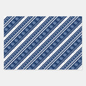 Blauwe marineschijf en witte snowflake papierblade inpakpapier vel (Voorkant)