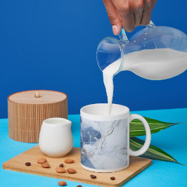 blauwe marmeren abstracte kustpatroon koffiemok