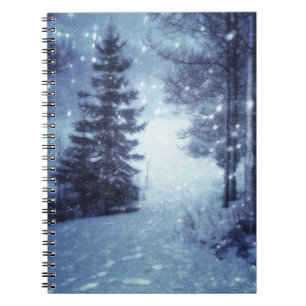 Blauwe Moonlit Magische Bos Winter Scène Notitieboek