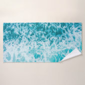 Blauwe oceaangolven onderzoeken badhanddoek (Badhanddoek)