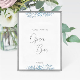 Blauwe open borden voor eucalyptusbruiloft