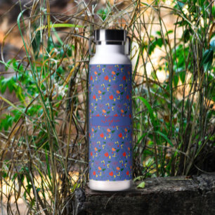 Blauwe patroon wilde bloemen rode klaproos  geïsol waterfles