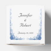 Blauwe sneeuwvlokken op witte bruiloft bedankdoosjes (Bovenkant)