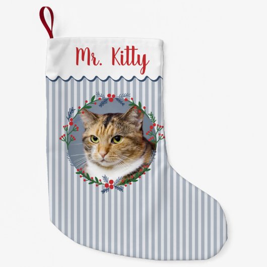 Blauwe Strepen Evergreen Krans Kat Foto Kleine Kerstsok (Voorkant)