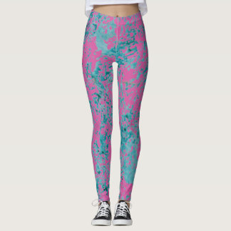 Blauwe textuur boven op een roze vaste kleur. leggings