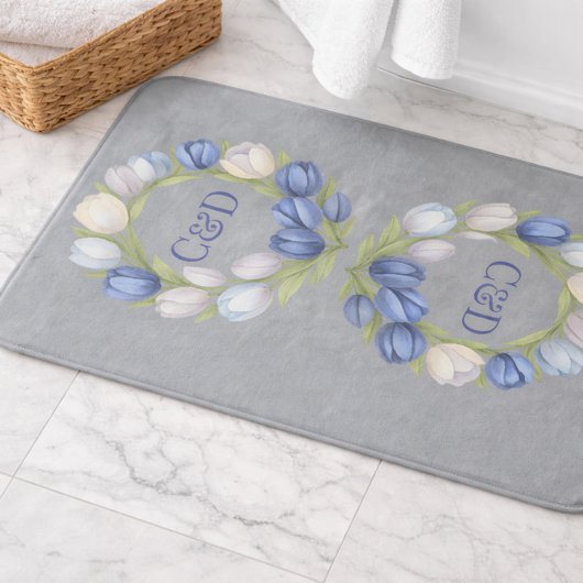 Blauwe Tulp Monogram Badmat Bloemig Elegant