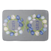 Blauwe Tulp Monogram Badmat Bloemig Elegant (Voorkant)