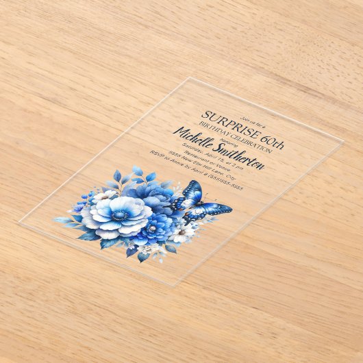Blauwe vlinderbloemen verrassen 60ste verjaardag acryl uitnodigingen (Laagn)