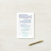 Blauwe walvisfamilie post-it® notes (Op bureau)
