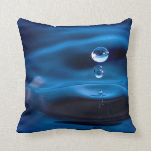 Blauwe waterdruppels kussen