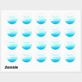 Blauwe waterverf langs de oceaan ronde sticker (Vel)
