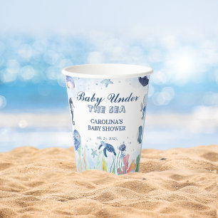 Blauwe waterverf onder het zeeen baby shower papieren bekers