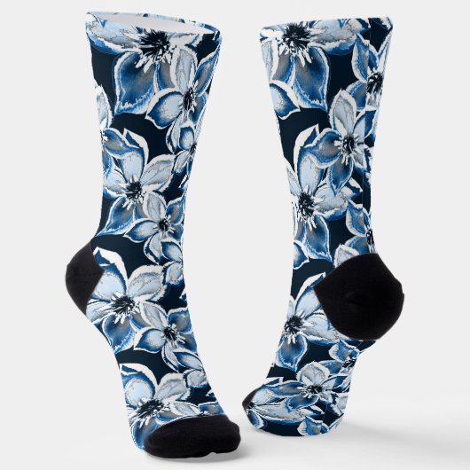 Blauwe, witte bloemen op een zwarte achtergrond. sokken (Gebogen)