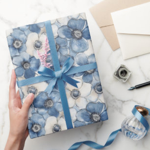 Blauwe witte denim bloemen verjaardag cadeaupapier