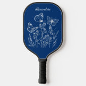 Blauwe & Witte Vlinders in Wildbloemen Monogram Pickleball Paddle (Achterkant)