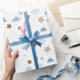 Blauwe Wolken Gouden Sterren Op Witte Baby Shower Cadeaupapier